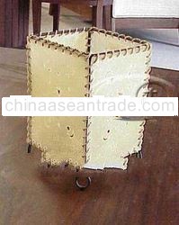 SQUARE LAMP LEATHER