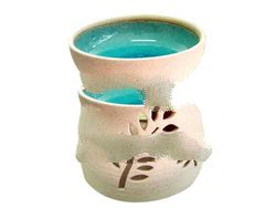 Aroma Oil burner / ceramic oil burner hand made, product from North of Thailand.