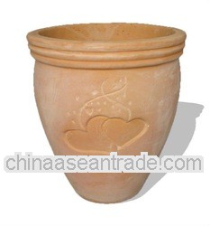 Terracotta pot