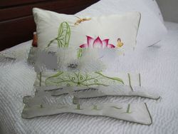 Embroidery Cushion QCS 005