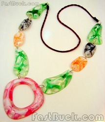 shinny resin necklace