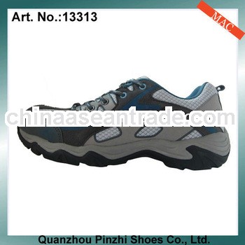 outdoor sneakers men