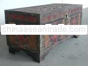 ANTIQUE CRAFTED WOODEN TREASURY BOX