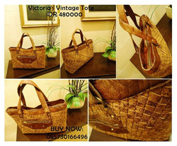 Vintage Leather Bags - Victoria's Vintage Tote