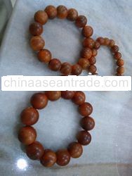 Raja kayu beads