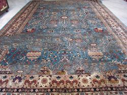 Tabriz carpet