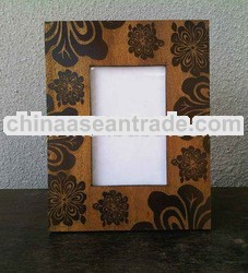 Wooden photo frame