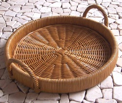 rattan round tray