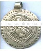 antiques jewelry pendant coin