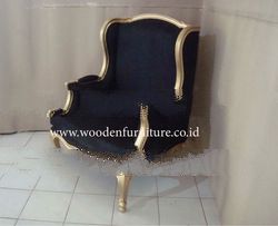 French Style Living Room Sofa Antique Reproduction Chair Gold Painted Sofa Classic Living Room Furni