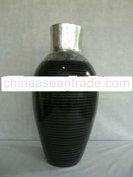 Decorative vase black silver