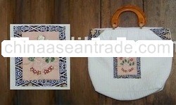 handbag with "sulam Pita" ornament-White