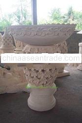 B040 Stone Lantern