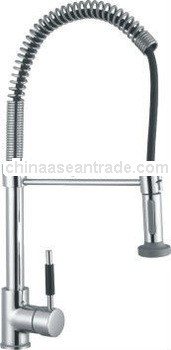 swivel kitchen faucets