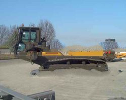 Pipe transporter Italy