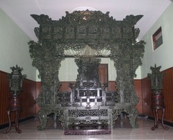 Antique Chinese Bed Made of Jade Serpentinite