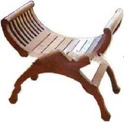 Yuyu Chair Guamanian