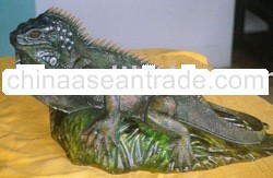 Hand-carved wood Iguana