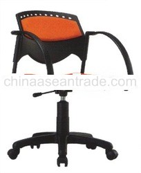 ORATOR chair