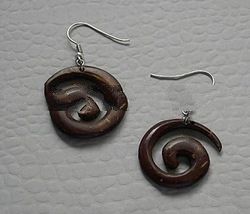 Spiral coco earrings