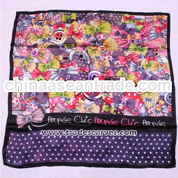 women fashioin square floral satin scarf