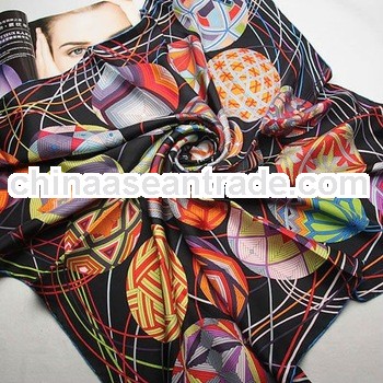 women fashion square printed twill scarf