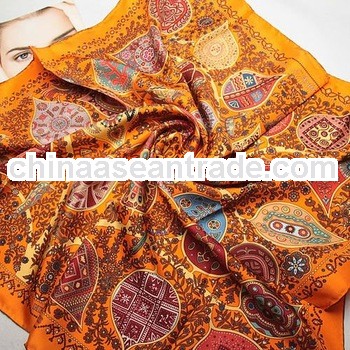 womens fashion silk printed square scarf