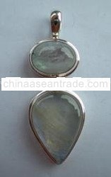 PDN 002 PENDANTS