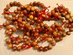 Red Agarwood Bracelet