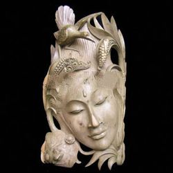 Wood mask, 'Lady bird'