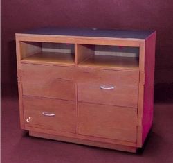 Modern Hotel Furniture Barberry Solid Wood TV Chests with Drawers