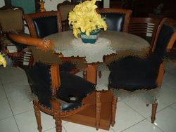 DINING SET